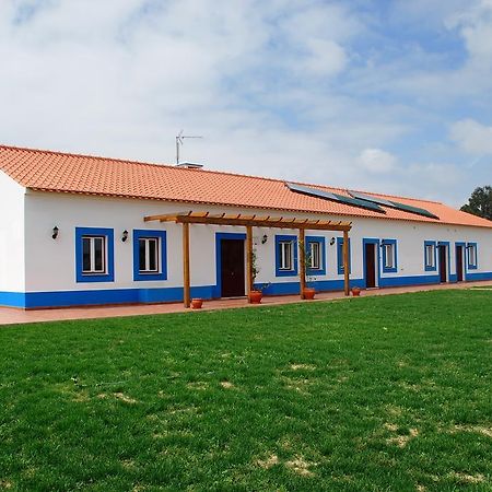 O Monte Da Estrada Guest House Zambujeira do Mar Ngoại thất bức ảnh