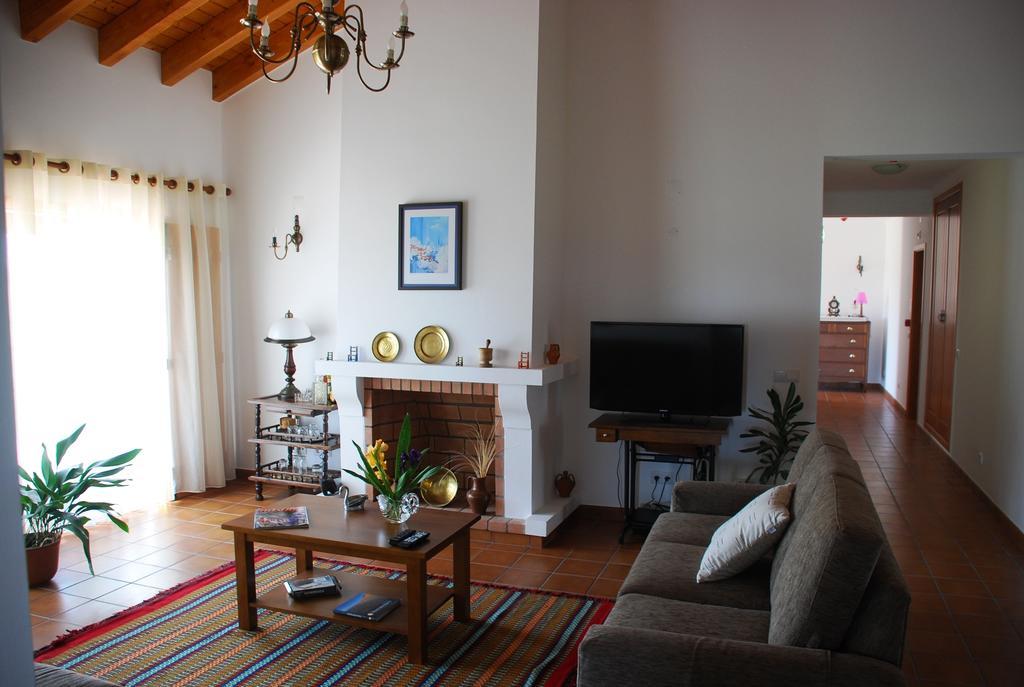 O Monte Da Estrada Guest House Zambujeira do Mar Ngoại thất bức ảnh